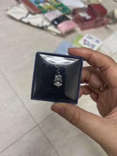 （分類：）位於 。 由 holamcat 提交（商品編號 1467137218，圖片 1）。簡介： 。