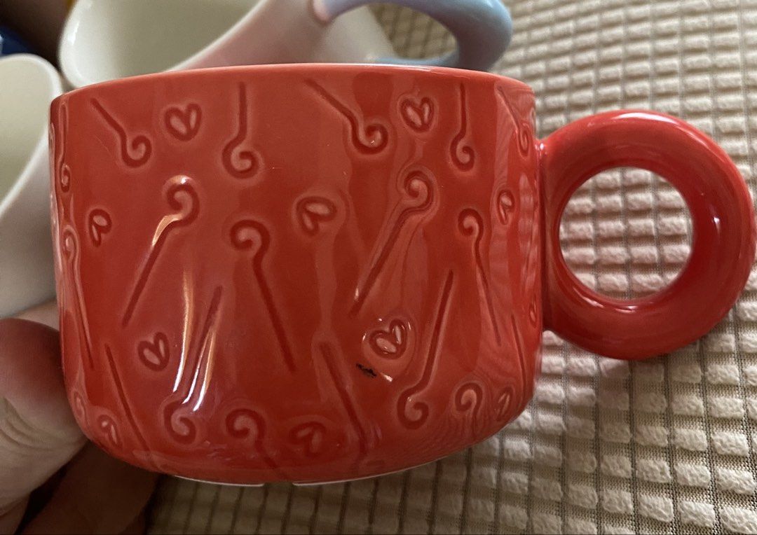 HEMA Red Mug with St. Nicholas Figure Inside, (Category: Coffee & Tea Tableware) located in Cavite. Submitted by tatashop_sky (Listing ID 1466987734, Image 1). Description: .