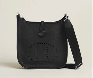 (Category: ) located in . Submitted by topshop_obsession (Listing ID 1467136764, Image 1). Description: .