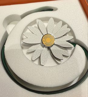 （分類：）位於 。 由 daisyluxuryshop 提交（商品編號 1467094722，圖片 1）。簡介： 。