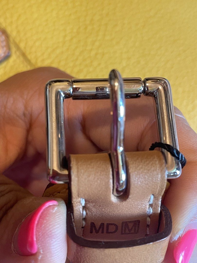 Hermes tote （分類：手袋及銀包）位於 Hong Kong。 由 lolitatet57513 提交（商品編號 1467004129，圖片 2）。簡介： Was selling in Zii (只二) before Only with dust bag Never been used Year 2009。