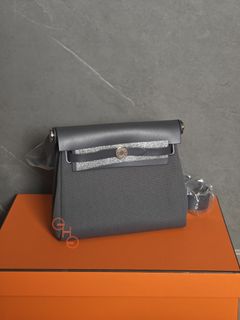 （分類：）位於 。 由 glamour_hermes_glamour 提交（商品編號 1467022769，圖片 1）。簡介： 。