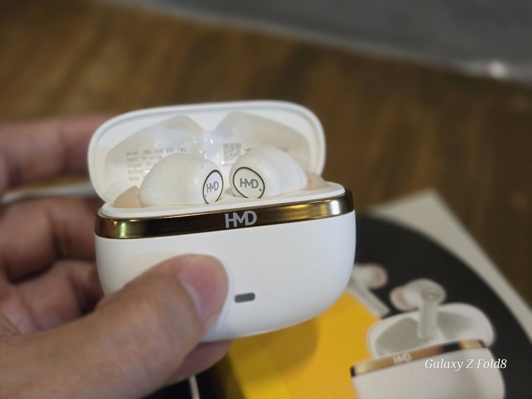 HMD X50 ENC Complete (Category: Earphones) located in Quezon City. Submitted by dbcruz1989 (Listing ID 1467030979, Image 2). Description: For sale Almost bnew HMD DUB X50 - Crystal Clear with Environmental Noise Cancellation - True Wireless with touch control - Waterproof - 70 hrs of playtime RFS: prefer smaller earbuds QC Manila area.
