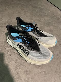 Hoka Rincon 4 trainers UK size 7, Women's Fashion, Footwear, Sneakers ...