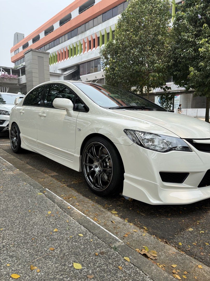 Honda Civic Type-R 2.0 (M) (Category: Used Cars) located in Singapore. Submitted by rollxx (Listing ID 1458975746, Image 2). Description: COE Till 11/27 Road tax till 01/27 TYPE R TAG number 07090 Low mileage engine and gearbox SPOON SPOON 456 & 5.3FD Toda catback w cert HONDATA Gruppe M intake INTRAX 1K2 Race AP Racing 9660 Nickel w ENDLESS MX72 NEW ADVAN RZ3 & RE71RS Cusco front and rear strut bar Cusco ARB Hard race camber arms Acuity shifter 