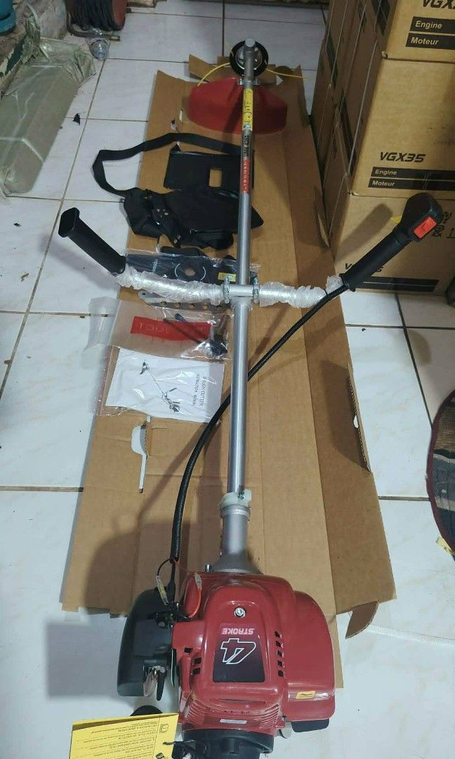 HONDA GRASS CUTTER 4 STROKE GX35 (Category: Gardening Tools & Ornaments) located in Manila. Submitted by eleihtoyon43085 (Listing ID 1466997121, Image 3). Description: Original 👍🏻 BRAND NEW 👍🏻 HEAVY DUTY 👍🏻 GOOD QUALITY 👍🏻 GOOD CONDITION 👌🏻 COMPLETE SET 👌🏻W/SERVICE WARRANTY 🌟PM ME FOR FAST TRANSACTION.