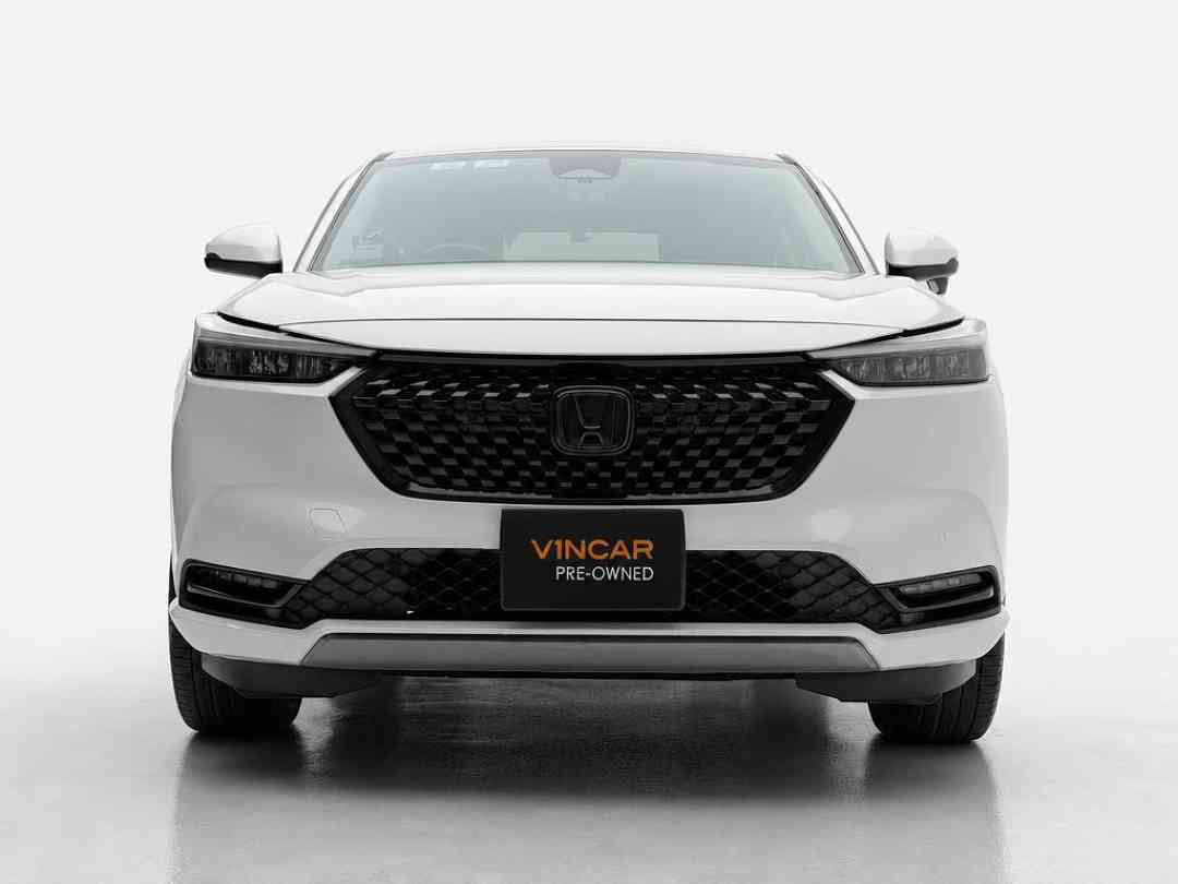 (Category: ) located in . Submitted by vincar_pre-owned (Listing ID 1467143726, Image 1). Description: .