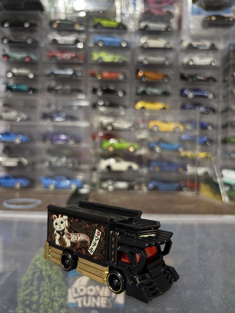 Hot Wheels Raijin Express (Category: Vehicle & Diecast Models) located in Guiguinto. Submitted by scirocco11 (Listing ID 1466983107, Image 1). Description: Mint Condition WYSIWYG Note: Please manage your expectations. Don’t expect the items to be perfect (Bawal po sa maselan) Payment via GoTyme/Maribank/Gcash Shipping via LBC or Meetup around Balagtas or Guiguinto area.
