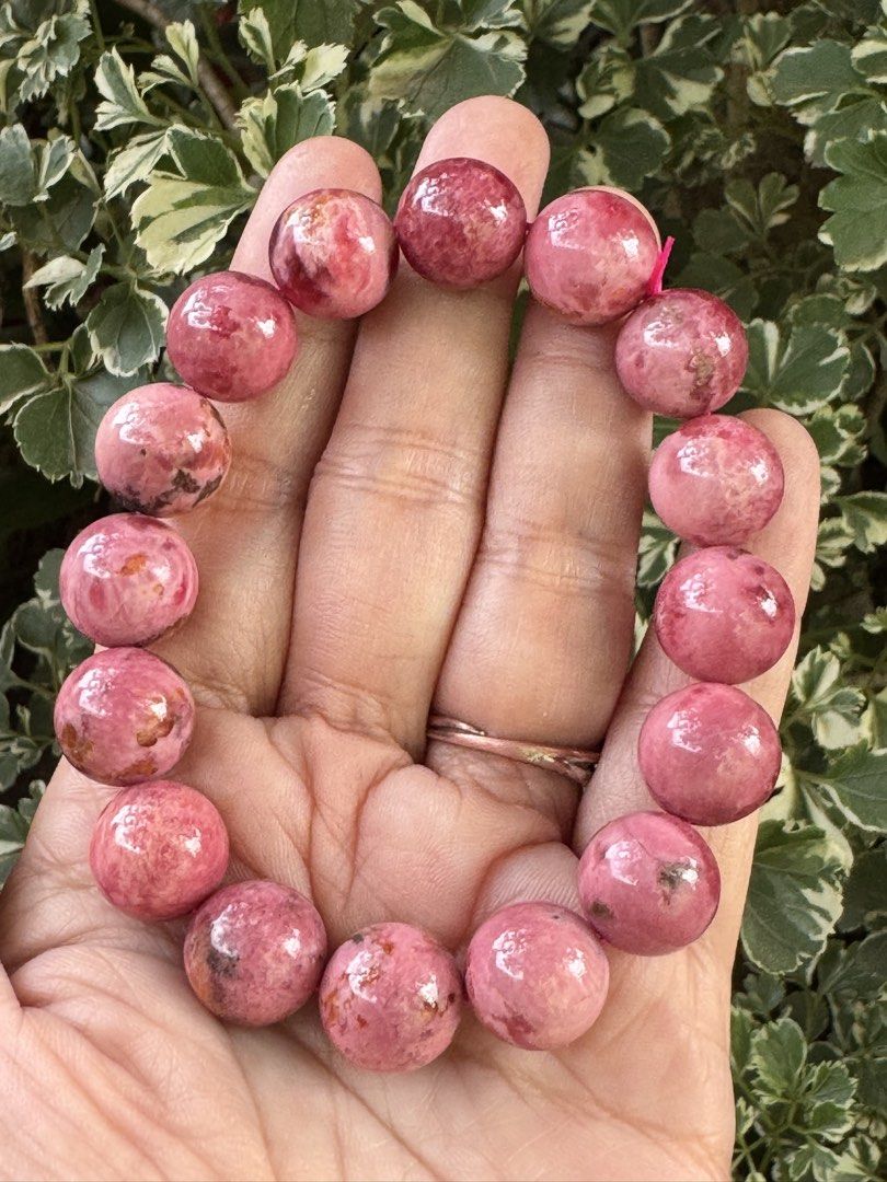 HQ RHODONITE 🍭 B6_JC072 (Category: Precious Stones) located in Bulacan. Submitted by selling_low_by_bella_ben (Listing ID 1466992707, Image 1). Description: HQ RHODONITE 🍭 B6_JC072 🏷️ 1080 ✅ With Certificate (6478) 13+ mm bead size 17.5 cm wrist.
