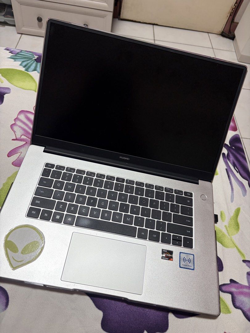 Huawei MateBook D15 Laptop (Category: Laptops & Notebooks) located in Manila. Submitted by andiefeated (Listing ID 1467082931, Image 2). Description: Huawei MateBook D15 P22,000 All parts complete Like brand new Barely used Complete with original box and charger With transparent protective case All apps working and in good condition Speaker and microphone working Camera working No issues Windows updated as of October 2026 Can send videos for proo
