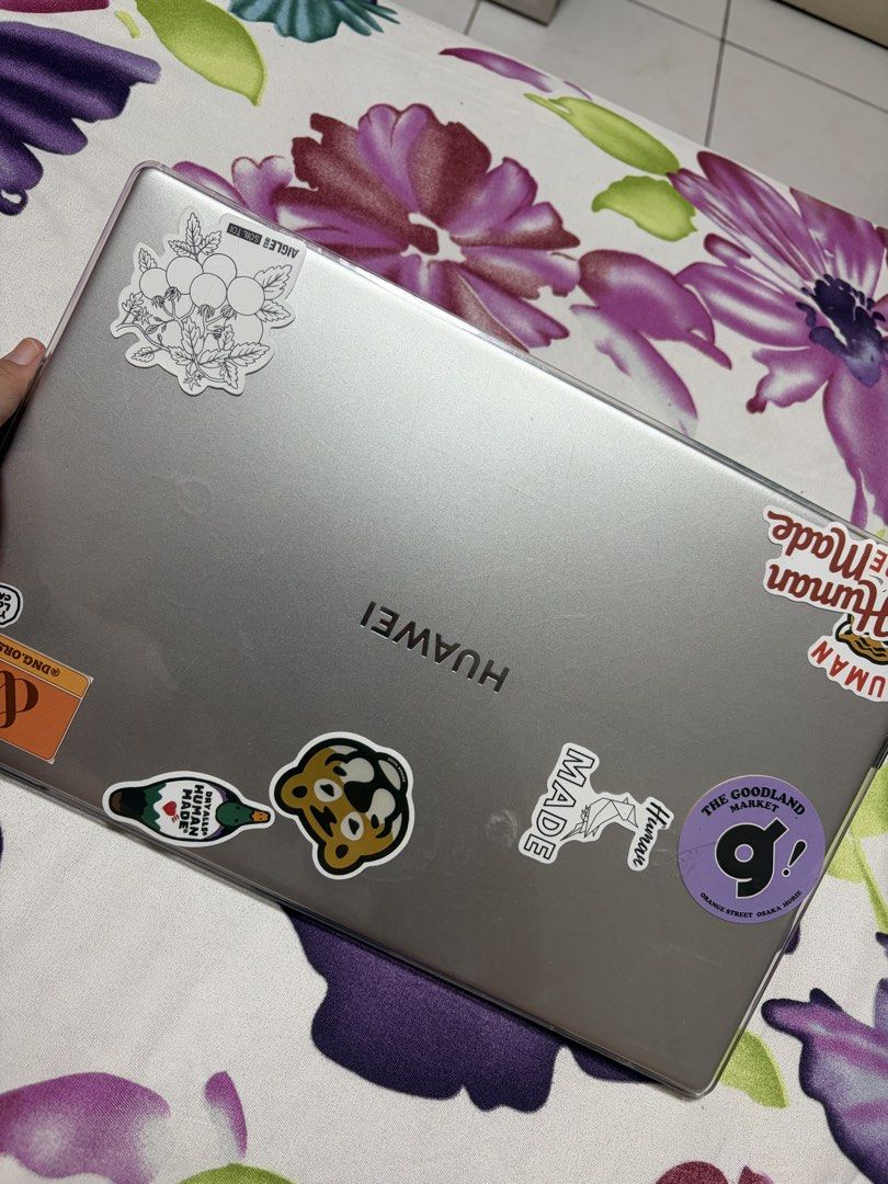 Huawei MateBook D15 Laptop (Category: Laptops & Notebooks) located in Manila. Submitted by andiefeated (Listing ID 1467082931, Image 1). Description: Huawei MateBook D15 P22,000 All parts complete Like brand new Barely used Complete with original box and charger With transparent protective case All apps working and in good condition Speaker and microphone working Camera working No issues Windows updated as of October 2026 Can send videos for proo