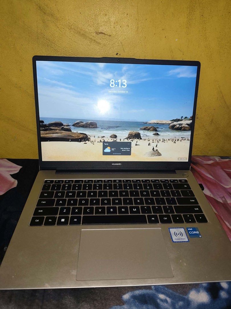 Huawei MatebookD 14 BE (Category: Laptops & Notebooks) located in Manila. Submitted by littlea164 (Listing ID 1467101432, Image 1). Description: Huawei MatebookD 14 BE 8gb/256gb RFS NEED FUNDS (HELPING MY FRIEND.