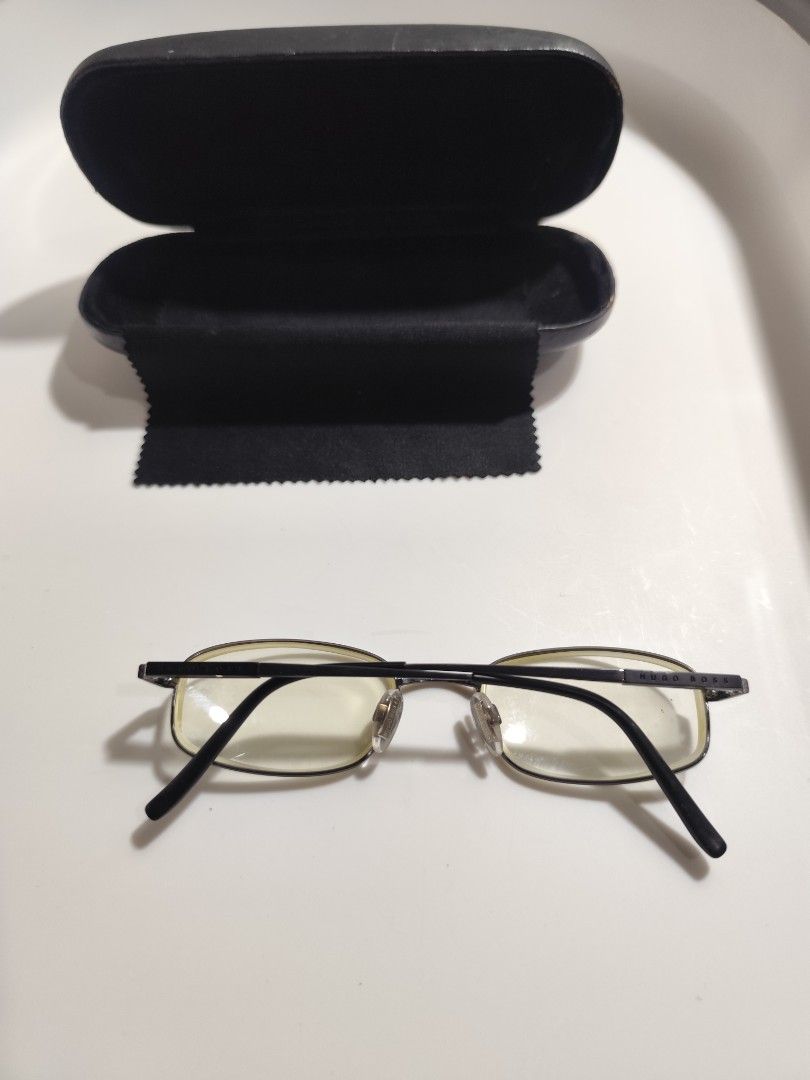 Hugo Boss Frame (Category: Sunglasses & Eyewear) located in Cebu City. Submitted by icoolectnsellect (Listing ID 1467149467, Image 2). Description: Issue: Minor Scratch, Dirt and RX lens. Bought at Garage Sale. Authenticity not Guaranteed, di ko alam if legit or Fake. Buy @ your own Risk. All EyeGlasses or Sun Glasses ay may Grado or Prescription Glasses. Please be careful para di masira mata nyo, you can change the lens and frame na lng kunin. N