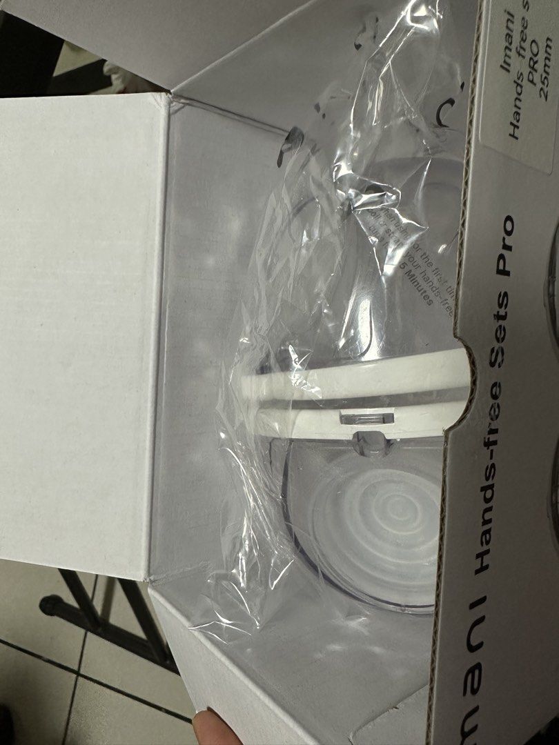 imani i2 pro cups pair (Category: Breastfeeding & Bottle Feeding) located in Manila. Submitted by mommyof6 (Listing ID 1467137293, Image 2). Description: selling as pair nagkaroon lang konting chip does not functionality perfect pang spare cups para less hassle already a good deal weaning na talaga .