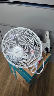（分類：）位於 。 由 daedalus_31 提交（商品編號 1466971320，圖片 1）。簡介： 。