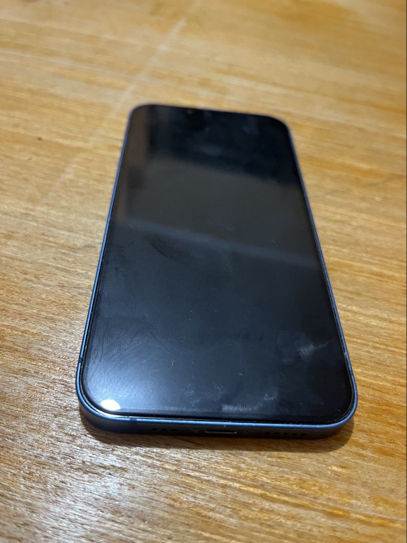 iPhone 13 (Category: iPhone 13 Series) located in Baguio. Submitted by wise_amarra (Listing ID 1467106488, Image 1). Description: .