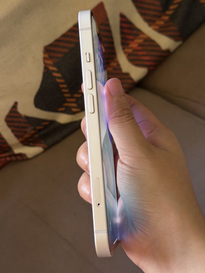 Iphone 13 Rush Sell (Category: iPhone 13 Series) located in Quezon City. Submitted by LRs_Preloved (Listing ID 1466997162, Image 3). Description: Rfs: Ugraded Condition: Still very good! Storage: 256gb Battery: 76% (never opened; never changed battery all authentic parts) Open Sim Price still negotiable! .