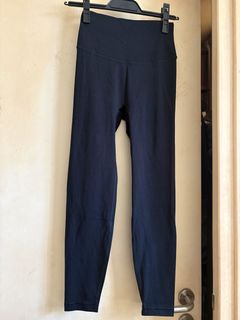 （分類：）位於 。 由 mollyak 提交（商品編號 1466995168，圖片 1）。簡介： 。