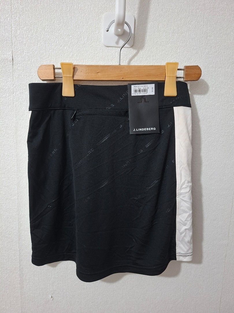 J linderberg tx jersey skirts (Category: Skirts) located in Cavite. Submitted by labbudds20 (Listing ID 1467008814, Image 2). Description: Ptpa for sale JL tx jersey skirt Size xs Waistline 28 to 30 Length 14 inches Brandnew deadstock See pictures for details 1999 +sf Thanks admin.