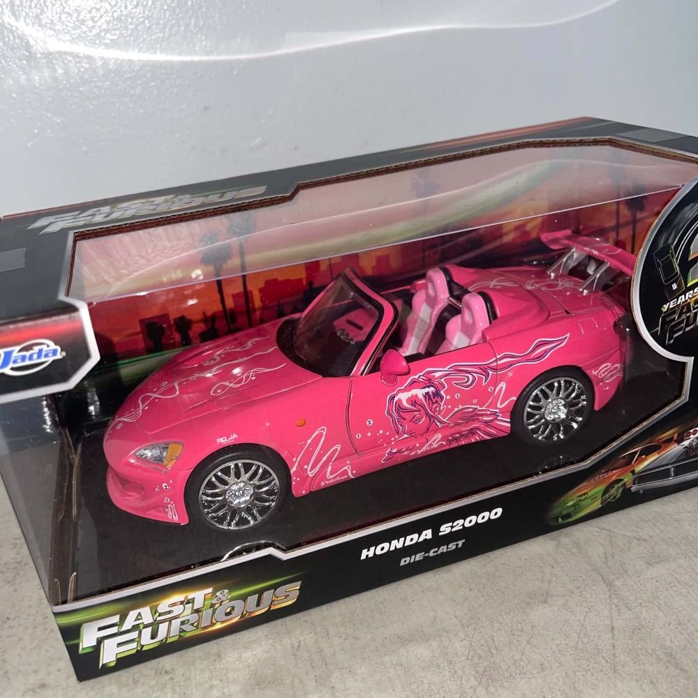 Jada 1/24 Scale Fast and Furious Suki's 2001 Honda S2000 Pink Die-cast ...