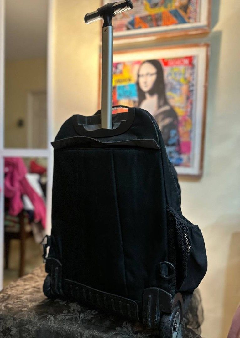 Jansport Drivers 8 Backpack (Category: Backpacks) located in Quezon City. Submitted by michypeachyy1 (Listing ID 1467112109, Image 2). Description: 2k plus shipping only.