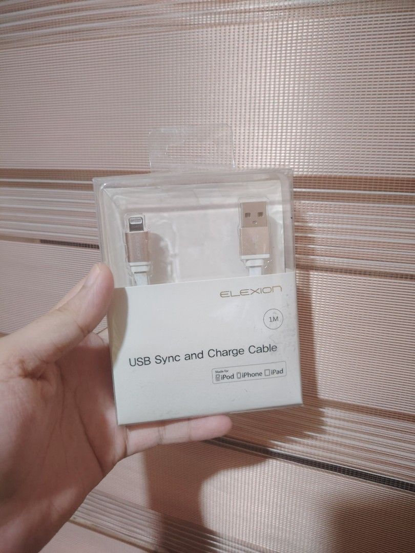 Japan Surplus Elexion USB sync & charger cable for Iphone & Ipad (Category: Chargers & Cables) located in Caloocan City. Submitted by cherishedfinds (Listing ID 1467006527, Image 1). Description: - Brand: Elexion - Japan surplus, brand new in original packaging, sealed - USB Sync & Charger Cable - Compatibility: iPhone, iPad, and iPod models (check box for specific supported versions) - 1 Meter (1M) in length - Model Code: HPCAB-8P01GD.