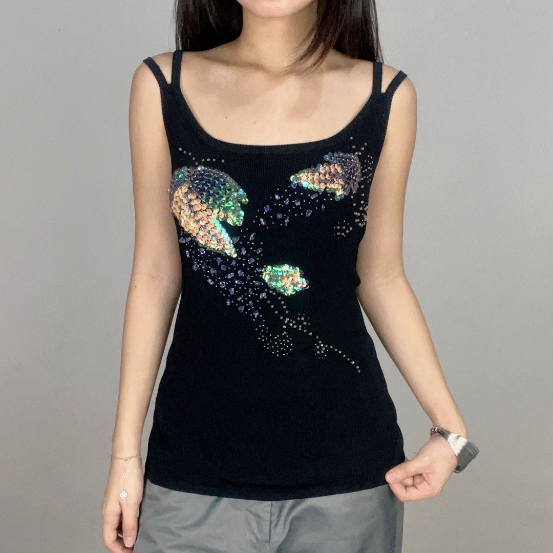 jellyfish sequin double strap tank top (Category: Sleeveless) located in Manila. Submitted by pabili.ph (Listing ID 1467135279, Image 1). Description: L20", up to B40".