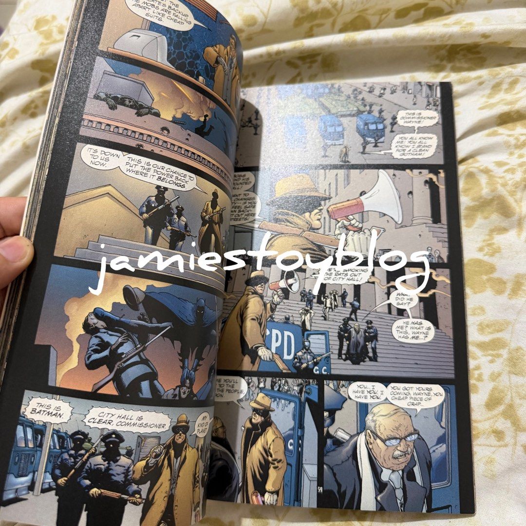 JLA Earth 2 Graphic Novel by Grant Morrison (Category: Comics & Manga) located in Quezon City. Submitted by ohitsninja (Listing ID 1467126398, Image 2). Description: - Title: JLA Earth 2 Graphic Novel - Creator: Written by Grant Morrison with art by Frank Quitely - Publisher: DC Comics - Format: Softcover, full color interior - Condition: Clean interior pages with minor shelf wear on cover edges and corners - Perfect for: DC Comics and graphic no