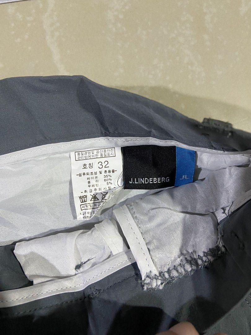 j.lindeberg Grey Golf Shorts Size 32 (Category: Shorts) located in Manila. Submitted by kentjohnz. (Listing ID 1467143005, Image 3). Description: - Brand: J.Lindeberg - Size: 32 - Color: Grey - Material: Rayon, polyester, and polyurethane blend - Features: Two front pockets, two buttoned back pockets, belt loops, and front button closure - Branding: White bridge logo near the front pocket and back right pocket 32x21 .