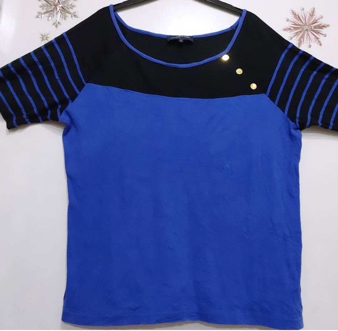 Jones New York Plus Size Top (Category: Blouses) located in Quezon City. Submitted by chph2nd (Listing ID 1467035439, Image 2). Description: fits XXL-XXXL.
