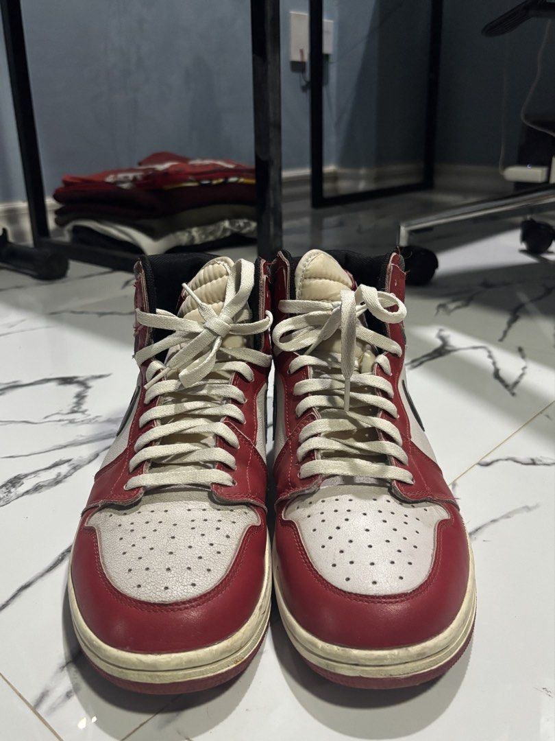 Jordan 1 Lost & Founds (Off) (Category: Sneakers) located in Laoag. Submitted by sean_v1dal (Listing ID 1467131667, Image 3). Description: Price can be negotiated. Size: US 9.5 Men's Issues: Sole heel drag (As shown in slide 5 & 6) RFS: No longer using.