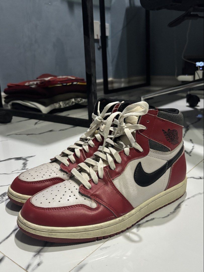 Jordan 1 Lost & Founds (Off) (Category: Sneakers) located in Laoag. Submitted by sean_v1dal (Listing ID 1467131667, Image 1). Description: Price can be negotiated. Size: US 9.5 Men's Issues: Sole heel drag (As shown in slide 5 & 6) RFS: No longer using.