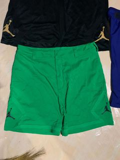 (Category: ) located in . Submitted by laurgarments (Listing ID 1467078804, Image 1). Description: .