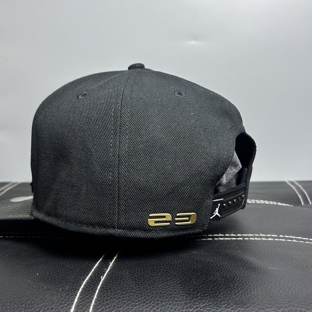 JORDAN RETRO COPPER SNAPBACK HAT (Category: Caps & Hats) located in Bacolod City. Submitted by thrifth_to_the_gems (Listing ID 1467107620, Image 3). Description: JORDAN RETRO COPPER SNAPBACK HAT ONE SIZE EXCELLENT TO AS NEW CONDITION 10/10 OVER ALL AUTHENTIC/LEGIT NO ISSUE.