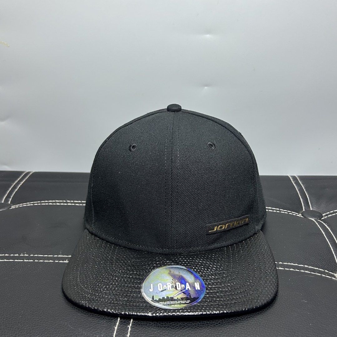JORDAN RETRO COPPER SNAPBACK HAT (Category: Caps & Hats) located in Bacolod City. Submitted by thrifth_to_the_gems (Listing ID 1467107620, Image 1). Description: JORDAN RETRO COPPER SNAPBACK HAT ONE SIZE EXCELLENT TO AS NEW CONDITION 10/10 OVER ALL AUTHENTIC/LEGIT NO ISSUE.
