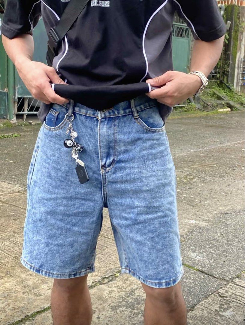Jorts (Category: Shorts) located in Davao. Submitted by _moonluna (Listing ID 1467132856, Image 1). Description: Denim Jorts Rfs. Wrong size Size: 36.