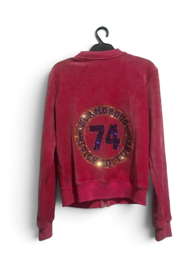 Juicy couture swarovski jacket (Category: Coats, Jackets and Outerwear) located in Daet. Submitted by thriftnidiegz (Listing ID 1467117797, Image 1). Description: excellent condition almost brandnew swarovski design L-24 W-19.5.