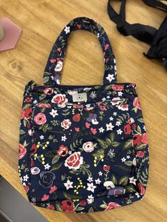 (Category: ) located in . Submitted by jennifer.807 (Listing ID 1467114374, Image 1). Description: .