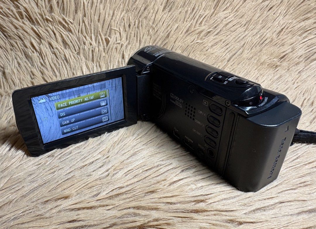 JVC Everio GZ-E139-B 8GB Camcorder (Category: Video Cameras) located in Caloocan City. Submitted by ivandave09 (Listing ID 1467064103, Image 2). Description: JVC Everio GZ-E139-B 8GB Camcorder - Good working condition - Fully functional - Ready to use - Clear LCD - Clean lens - With original battery, original charger and everio camcorder bag. - AVCHD full HD - 1920x1080 output - 40x optical zoom - Back illuminated CMOS - HDMI - 8GB internal memor