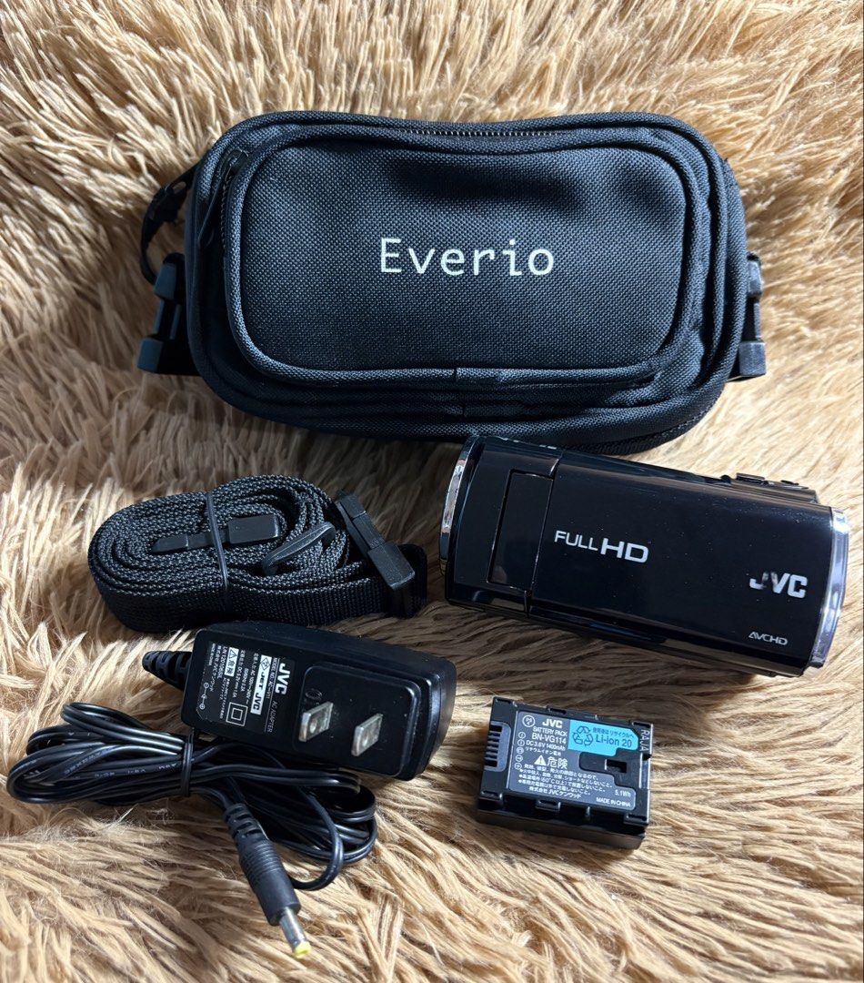 JVC Everio GZ-E139-B 8GB Camcorder (Category: Video Cameras) located in Caloocan City. Submitted by ivandave09 (Listing ID 1467064103, Image 3). Description: JVC Everio GZ-E139-B 8GB Camcorder - Good working condition - Fully functional - Ready to use - Clear LCD - Clean lens - With original battery, original charger and everio camcorder bag. - AVCHD full HD - 1920x1080 output - 40x optical zoom - Back illuminated CMOS - HDMI - 8GB internal memor