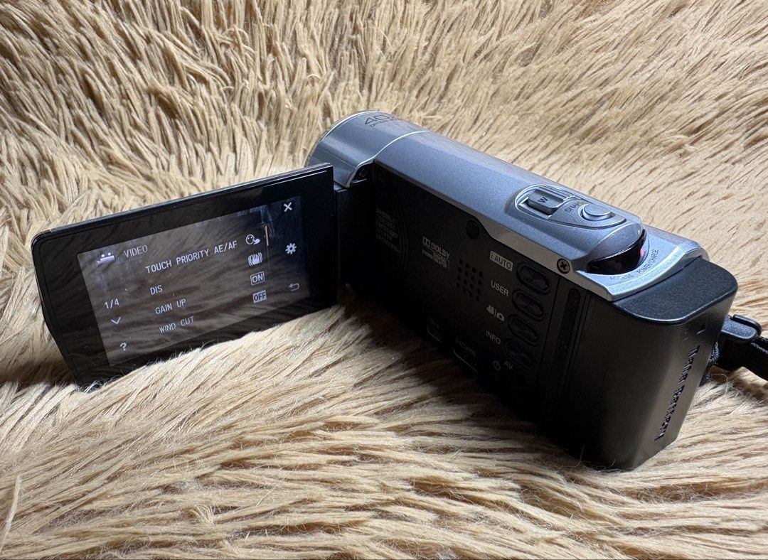 JVC Everio GZ-HM190-S Camcorder (Category: Video Cameras) located in Caloocan City. Submitted by ivandave09 (Listing ID 1467062655, Image 2). Description: JVC Everio GZ-HM190-S Camcorder - Good working condition - Fully functional - Clear LCD - Clean lens - With battery, SD card, original charger and JVC camcorder bag. - AVCHD full HD - 1920x1080 output - 40x optical zoom - Touchscreen - HDMI - Dual SD/SDHC/SDXC card slot - Photo/video Please sea