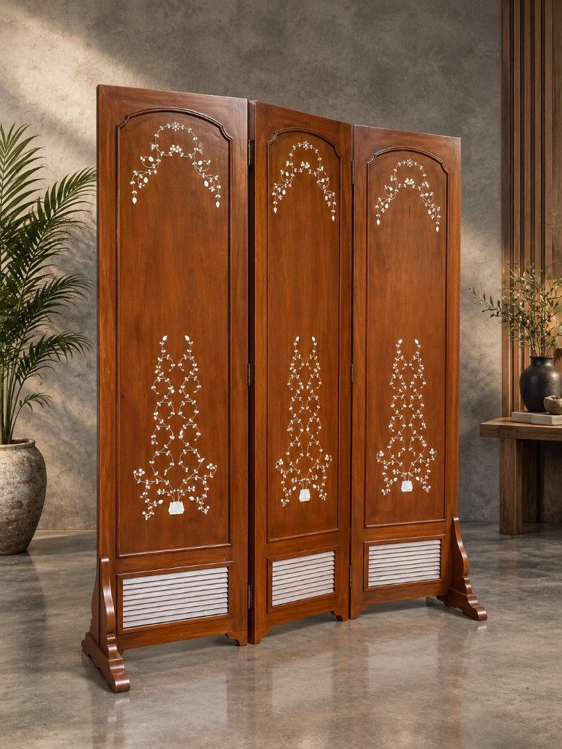 Jy1. 3 PANEL FOLDABLE DIVIDER (Category: Other Home Furniture) located in Manila. Submitted by abachejohn85405 (Listing ID 1466972095, Image 2). Description: BEAUTIFUL DIVIDER * Vintage * Ready to use * unknown wood Dimension H-73.5 L-85.3 Thickness body-0.8 Width feet-16.5 All in inches.
