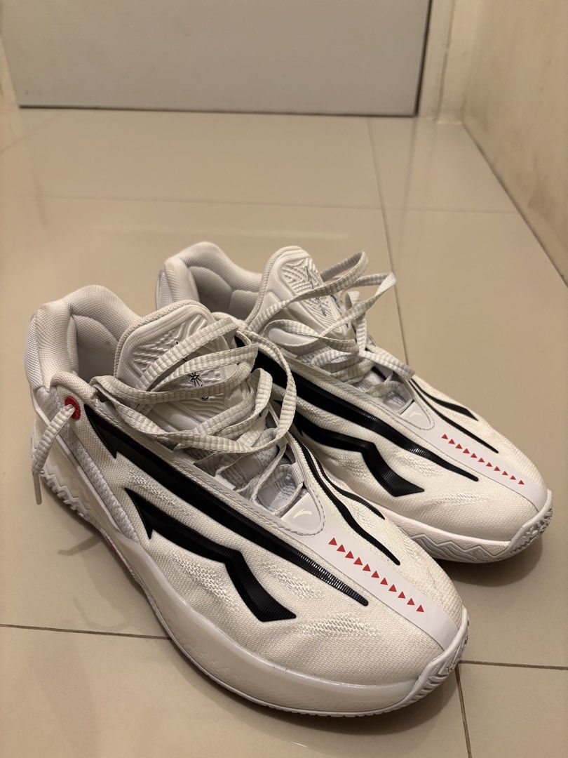 KAI SPEED 2 (Category: Casual Shoes) located in Manila. Submitted by gdpreloveditems (Listing ID 1467112277, Image 2). Description: SIZE 10 WITH BOX LIKE NEW NO ISSUE SAN JUAN CITT.
