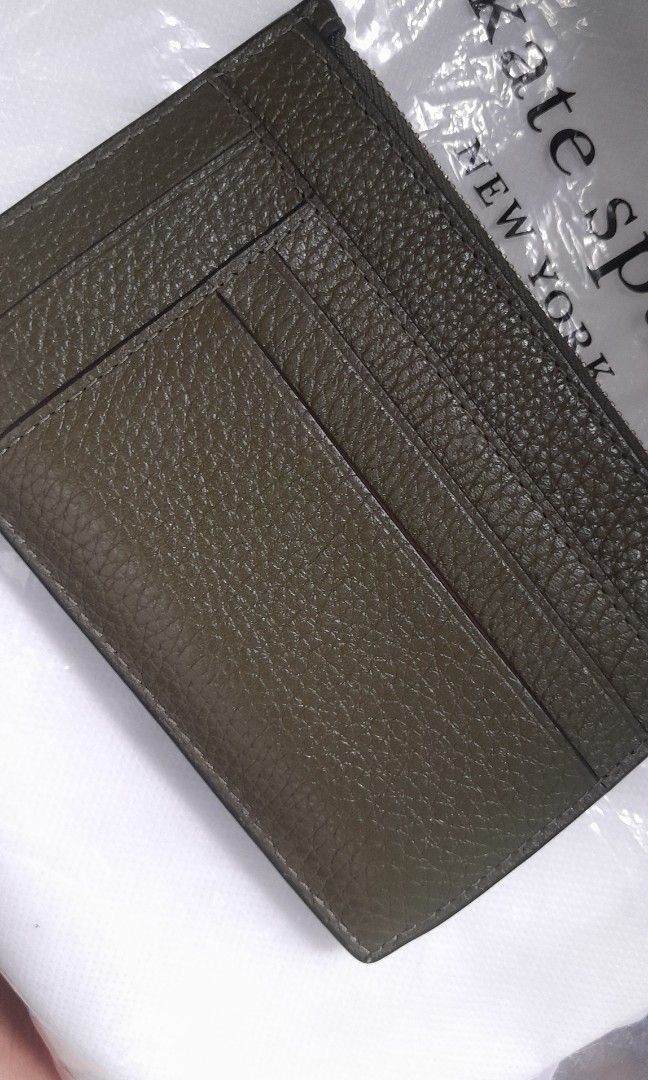 Kate Spade (Category: Wallets & Card Holders) located in Manila. Submitted by furmom23 (Listing ID 1466994087, Image 3). Description: Original and authentic Kate Spade 🇺🇸 Pebbled leather Can fit up to 10 cards Good as new RfS: decluttering.