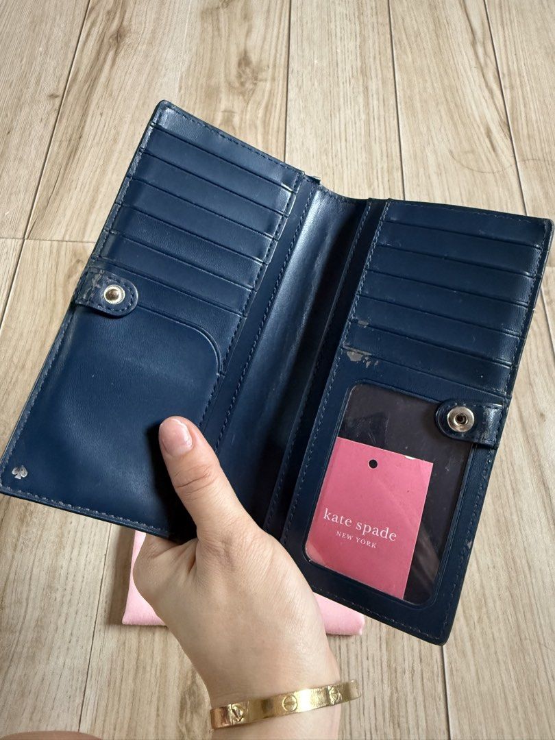Kate Spade ♠️ (Category: Luxury Bags & Wallets) located in Manila. Submitted by mariadarna (Listing ID 1467161457, Image 3). Description: Authentic Kate Spade wallet bought in US sign of usage .