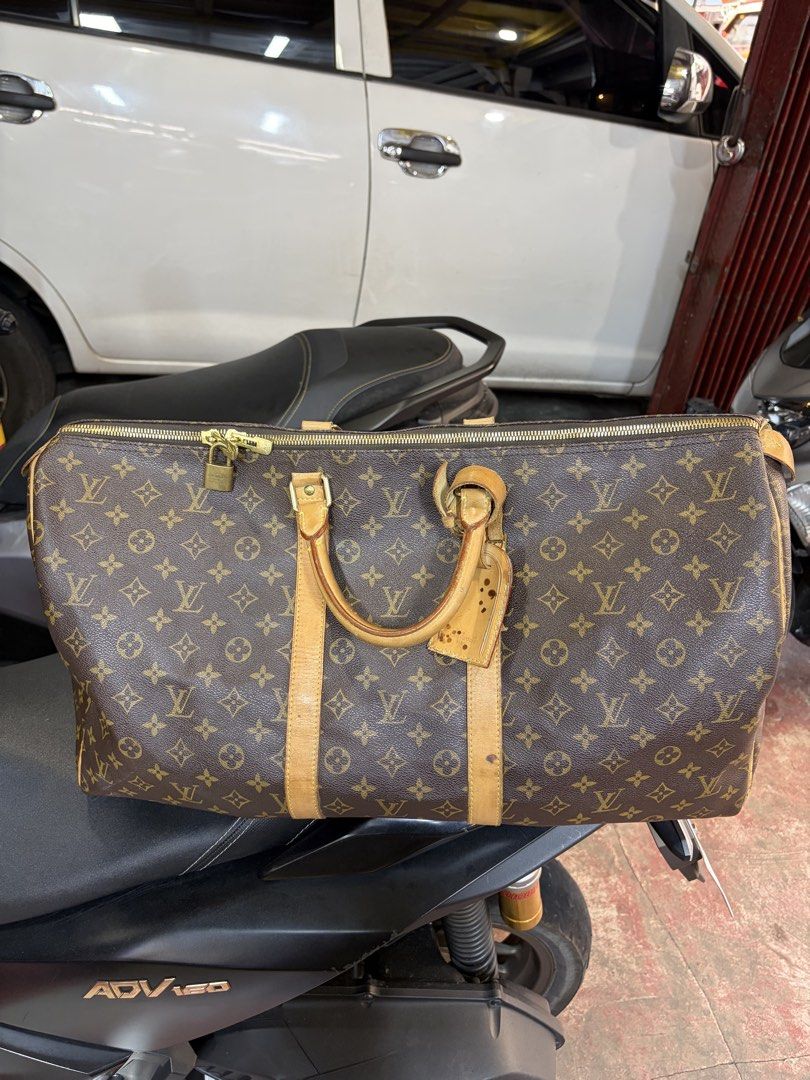 Keepall 50 (Authentic) (Category: Luxury Bags & Wallets) located in Baguio. Submitted by picksby_mik (Listing ID 1467061436, Image 1). Description: Complete details will be sent upon req rank ab .