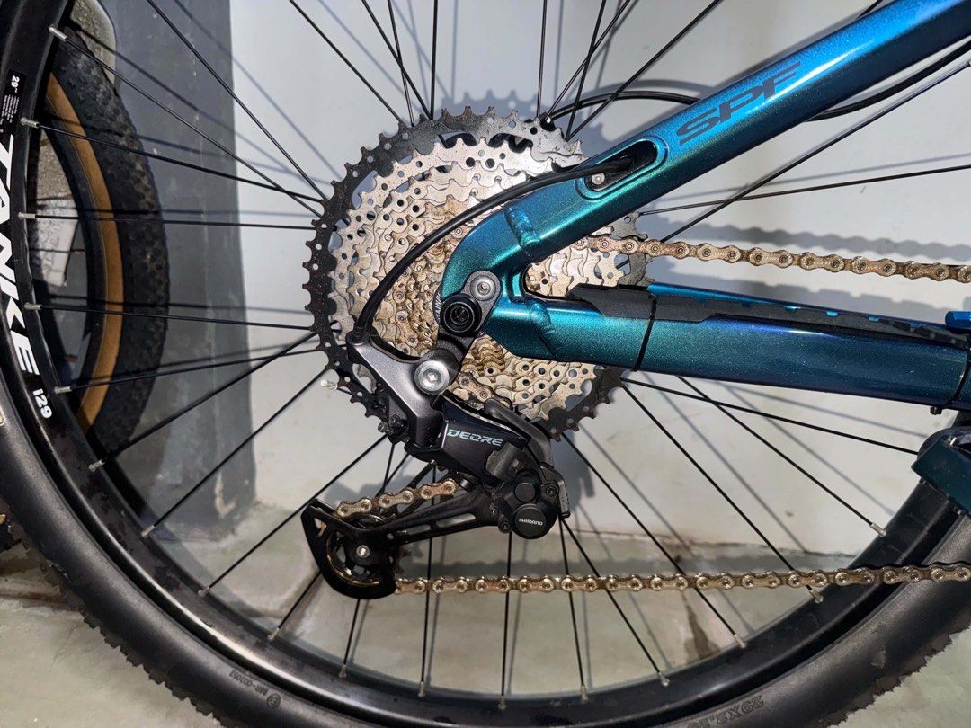 Kinesis MTB 29er (Category: Bicycles) located in Manila. Submitted by juliarmls (Listing ID 1467122276, Image 3). Description: • In good condition Specs : • Shimano Deore 1x12 • Shimano Hydraulic Brakes • Tanke 32 Fork • Tanke Crankset 34t • Maxxis Crossmark II Tires • Can do meet up / delivery for sure buyer • Negotiable.