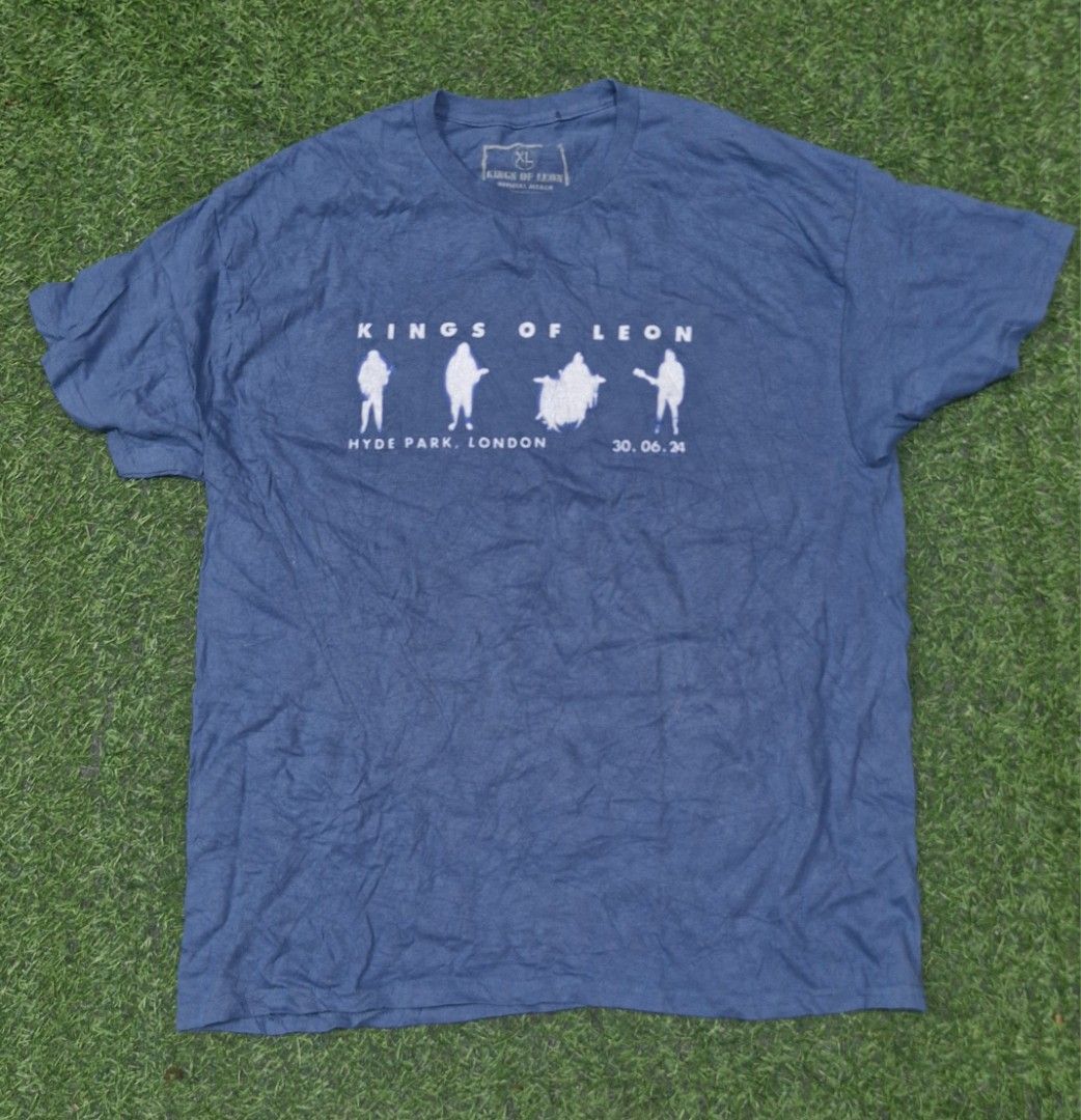 King of leon (bandtee) (Category: Tshirts & Polo Shirts ) located in Pili. Submitted by the_g_thrift (Listing ID 1467102611, Image 1). Description: xl on tag dimes: 23.5 x 31 minimal hairline crack.