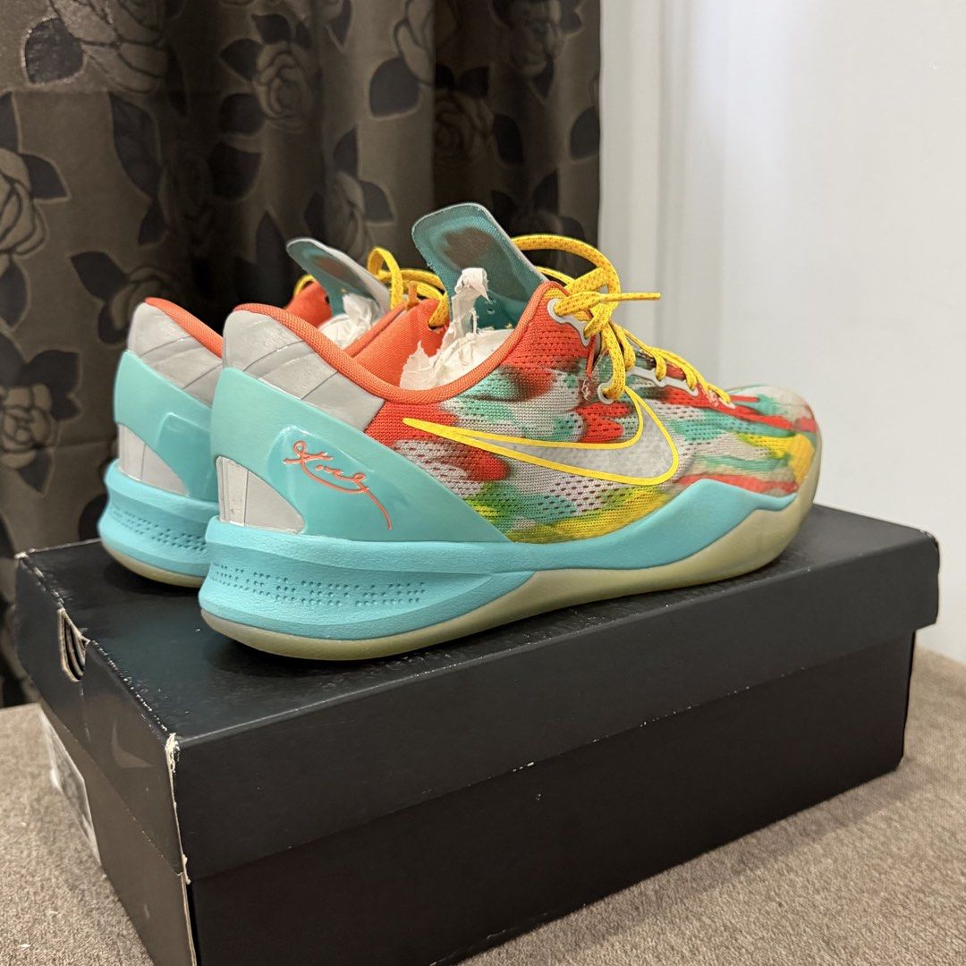 KOBE 8 VENICE BEACH (Category: Sneakers) located in Manila. Submitted by asneakersfinds (Listing ID 1467158247, Image 3). Description: Kobe 8 Venice Beach Size 10.5 US.