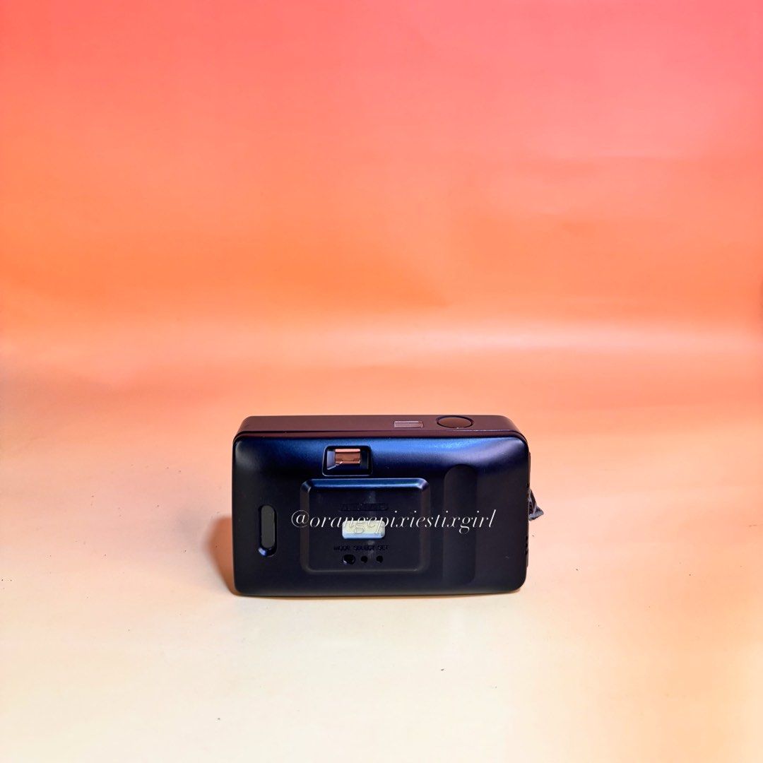 Konica K-mini 35mm Compact Film Camera (Category: Cameras) located in Bulacan. Submitted by orangepixiestixgirl (Listing ID 1467164598, Image 2). Description: ‼️message me on ig, @orangepixiestixgirl for inquiries and transactions‼️ ‼️CAN’T REPLY HERE‼️ Konica K-mini 35mm Film Camera —Fixed Konica 28mm f/6.7 lens. —Fixed-focus (pan-focus) system, meaning everything from about 1.2 meters to infinity is kept reasonably sharp without needing autofoc